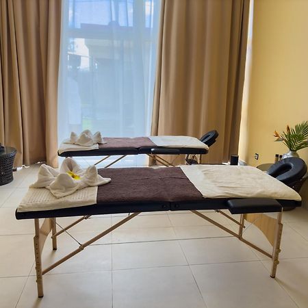 Hotel Menabe'L อันต์ซิราเบ ภายนอก รูปภาพ