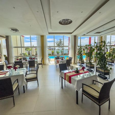 Hotel Menabe'L อันต์ซิราเบ ภายนอก รูปภาพ
